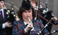 Susan Boyle playing bagpipes